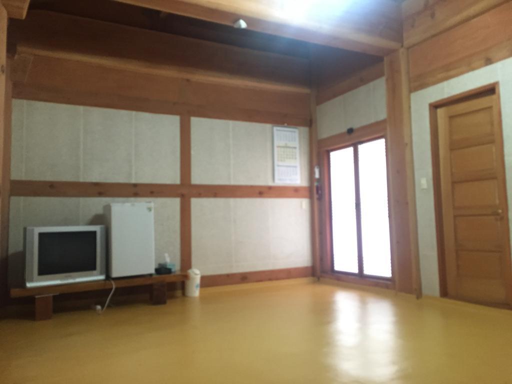 Peepul Hanok Stay Gwangyang  Exterior foto
